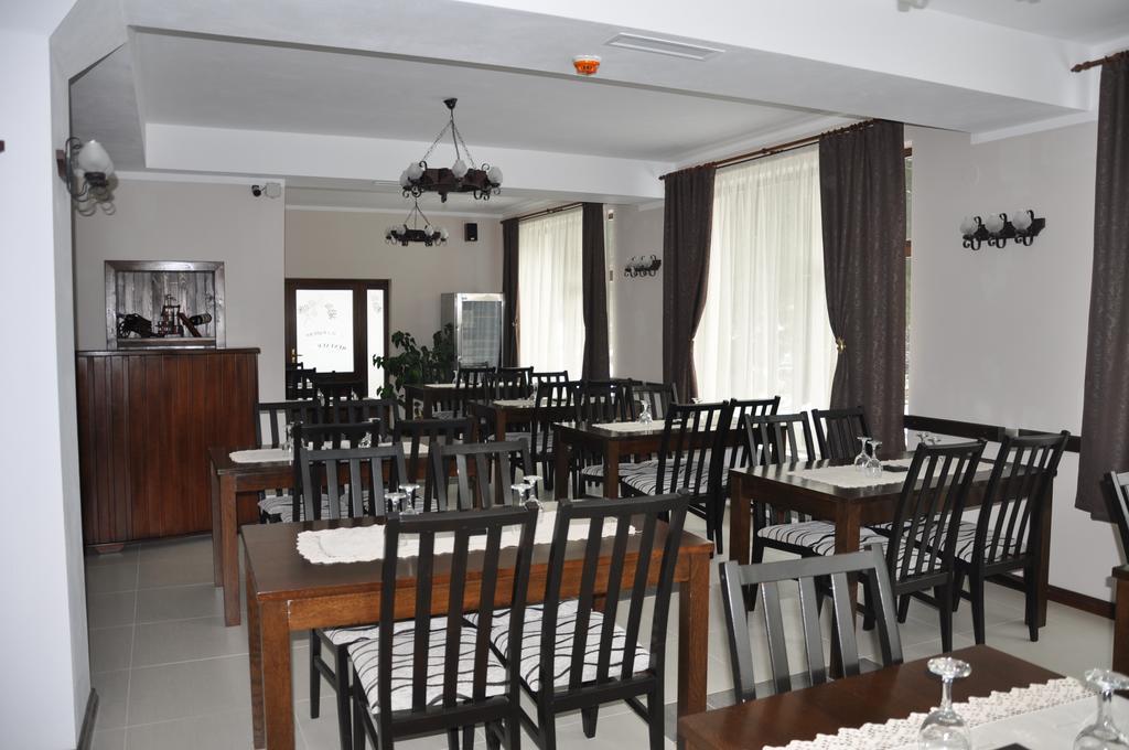 Perla Padurii Hotel Valea Mare  Buitenkant foto